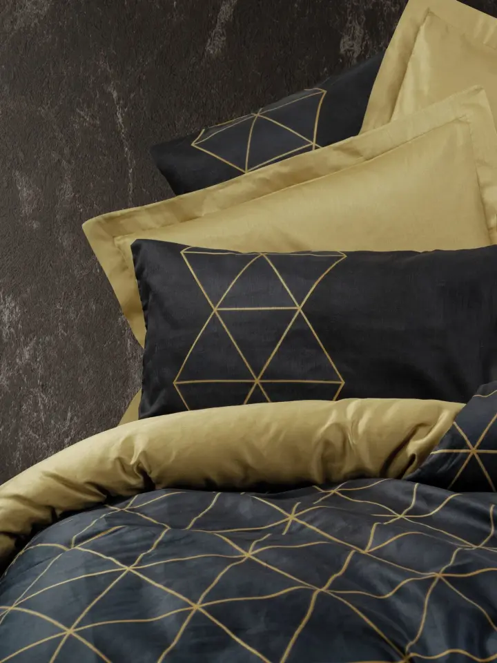 CottonBox Dark Veta Gold Çift Kişilik Nevresim Takımı